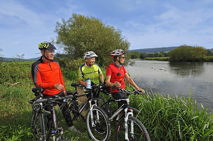 Donaueschingen-Radfahrer-Donau-Fahrrad-RolandSigwart Imagefotos Quellregion Donau